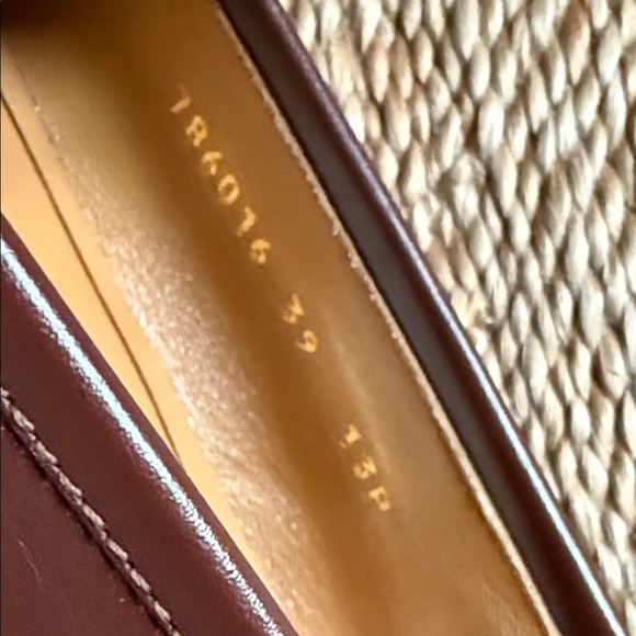 Gucci Jordaan Loafer in Dark Brown New with Box - Picture 9 of 12